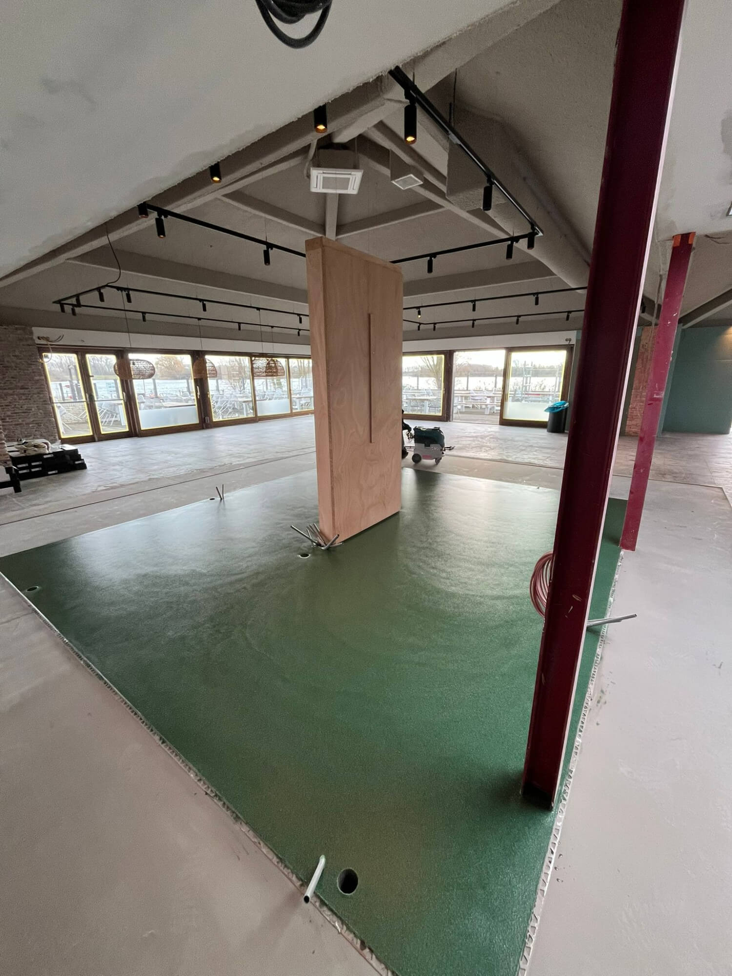 betonvloer coating   horeca